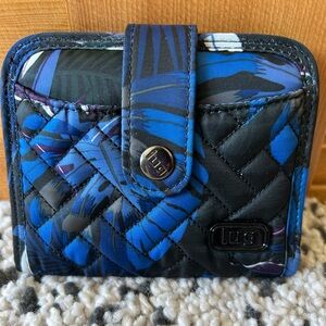 EUC Lug Minuet in Botanical Black